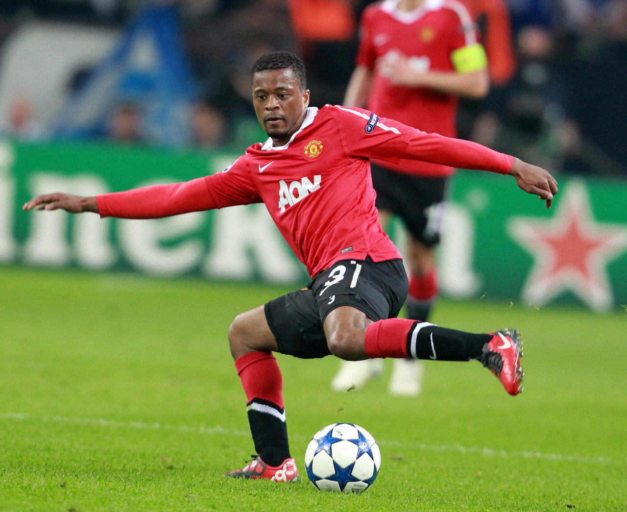 更具戏剧性 更具戏剧性